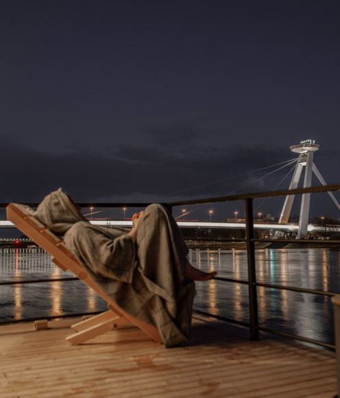 Bobor Sauna – A Public Sauna on the Danube 4 bobor-sauna-4